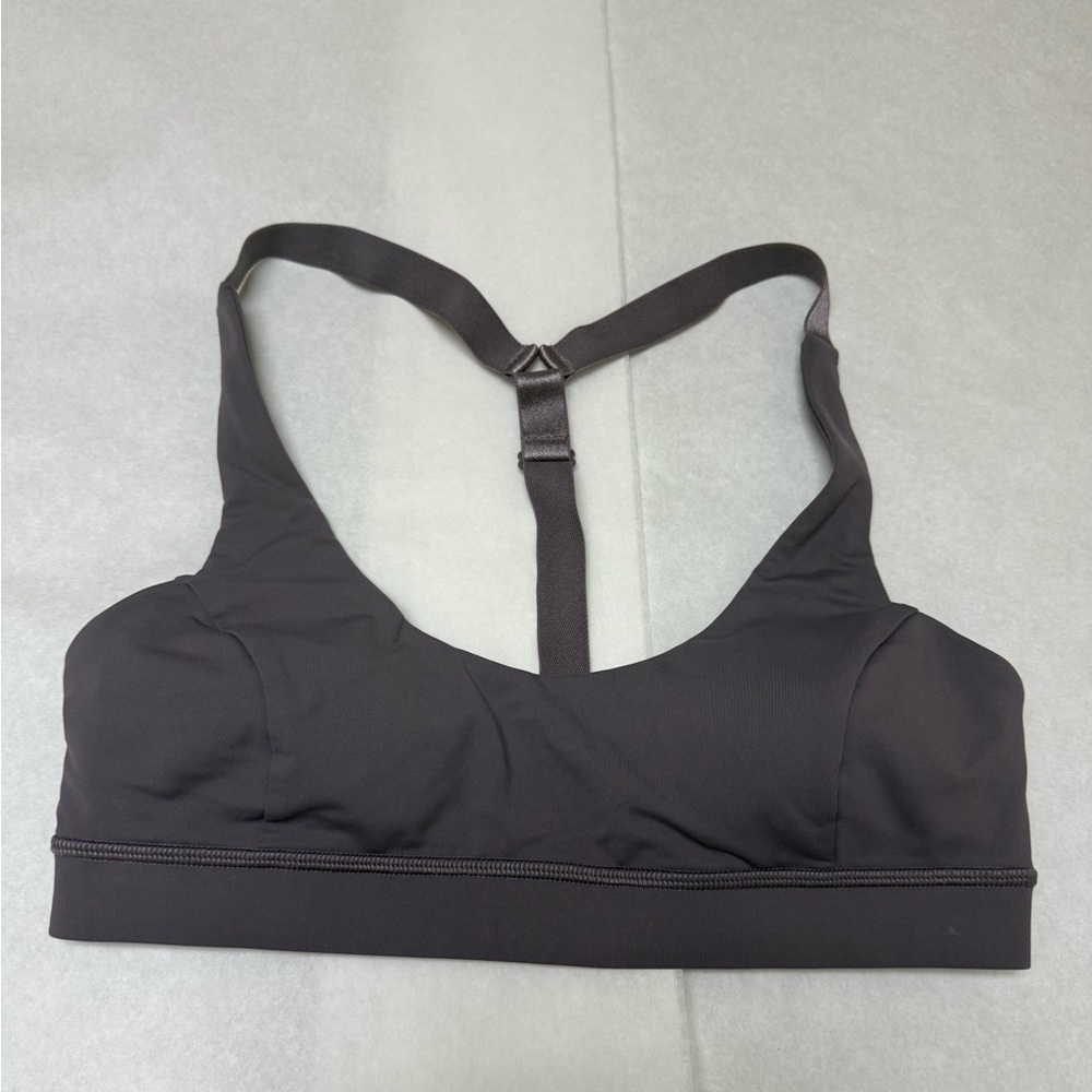 Lululemon free to be Tranquil  Energy Bra Long Line sports bra. 🤍